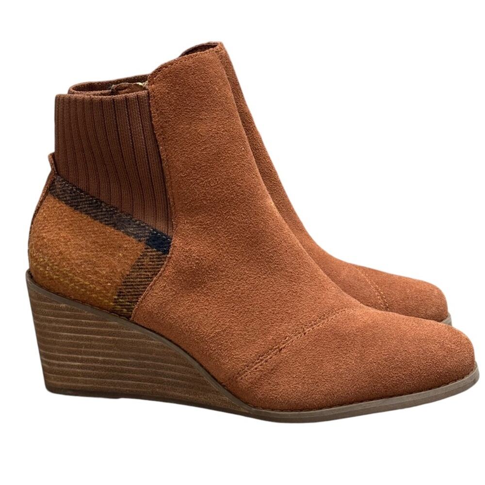 Toms Suede Wedge Bootie NWOB Size 8.5